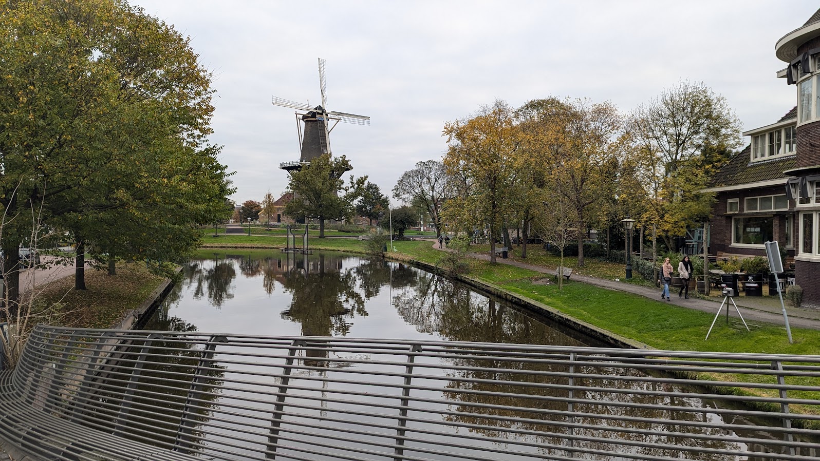 /img/antwerp-rotterdam-leiden/windmill.jpg