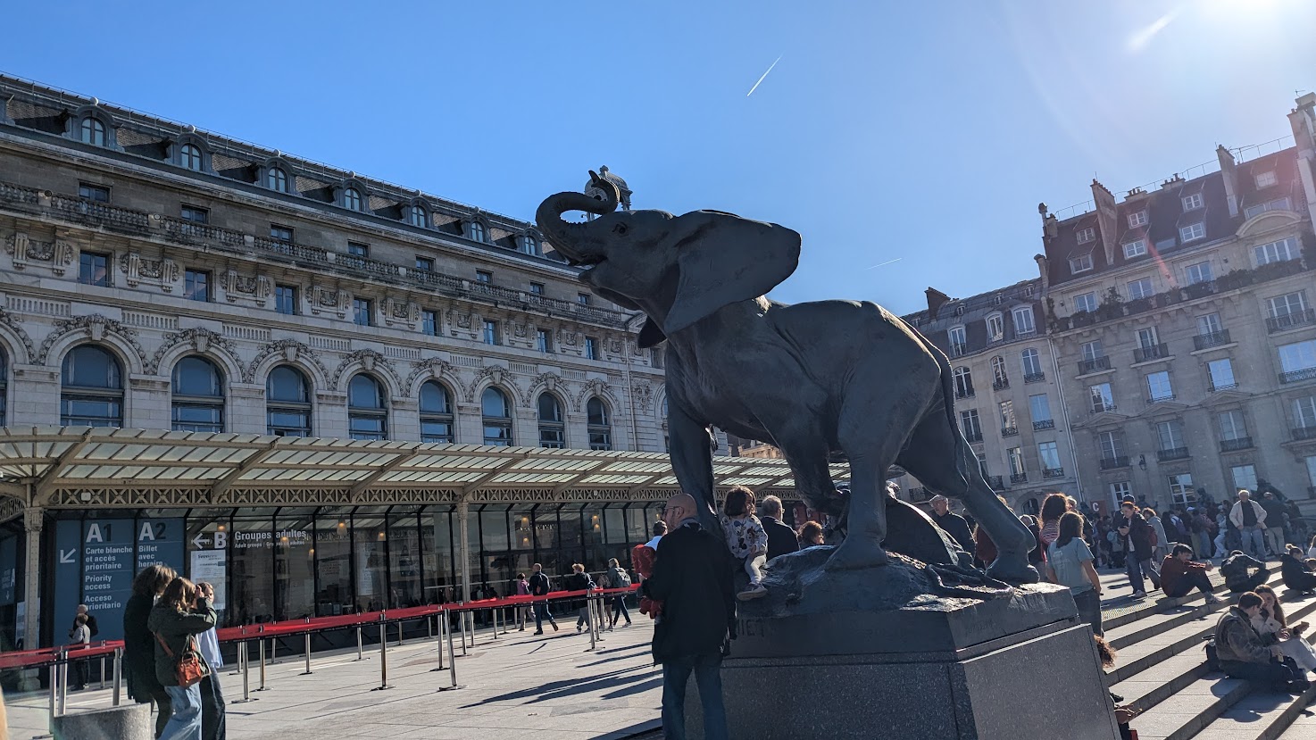 /img/paris/orsay-elephent.jpg